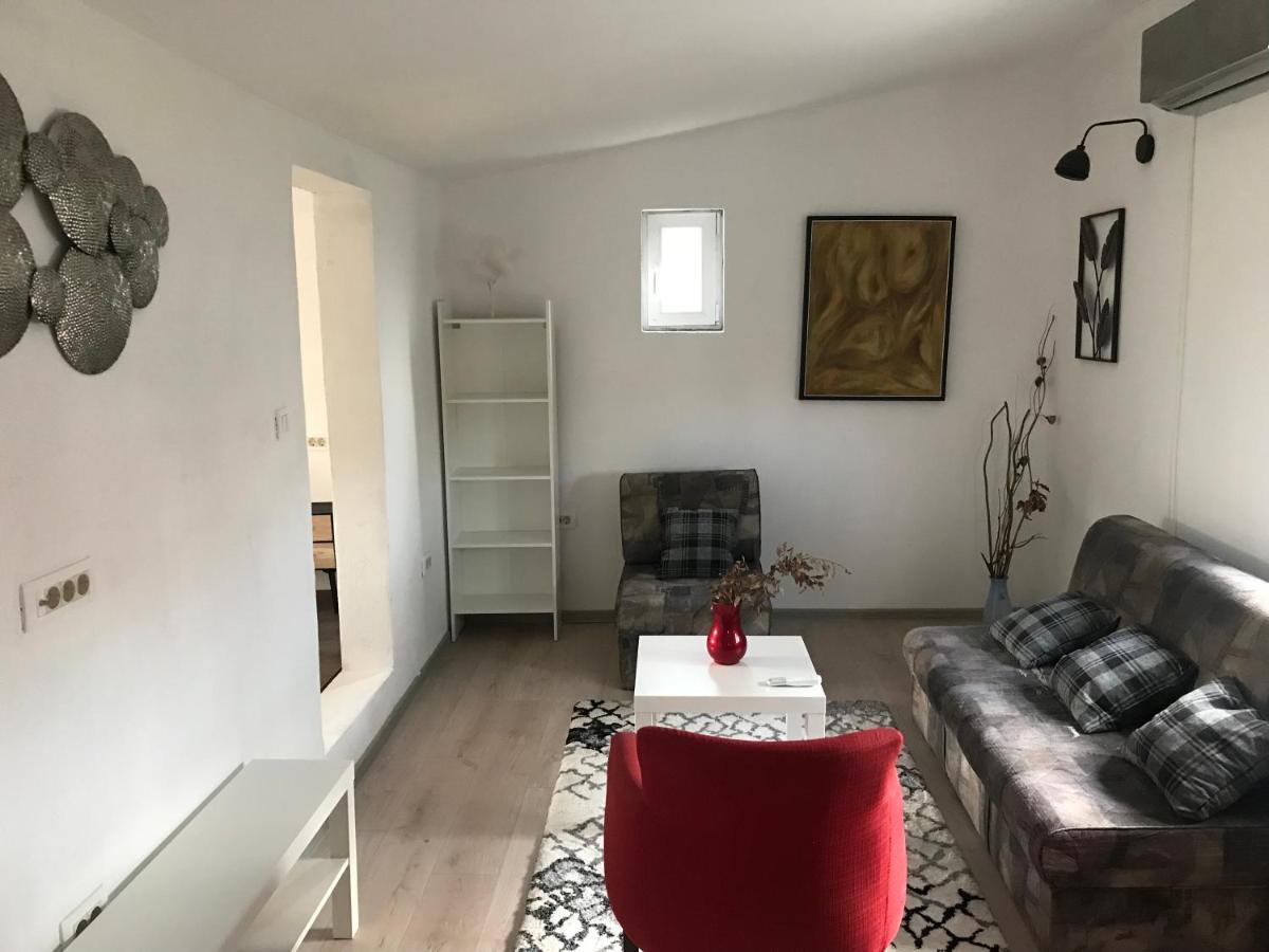 Apartment Old Town Podgorica Bagian luar foto