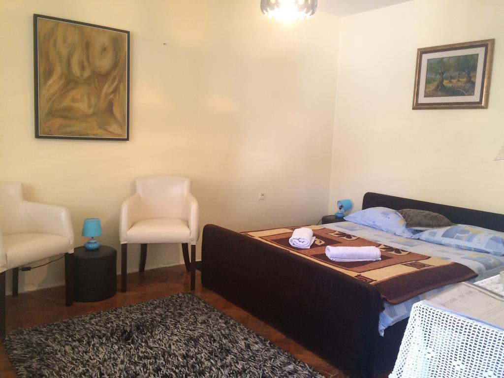 Apartment Old Town Podgorica Bagian luar foto